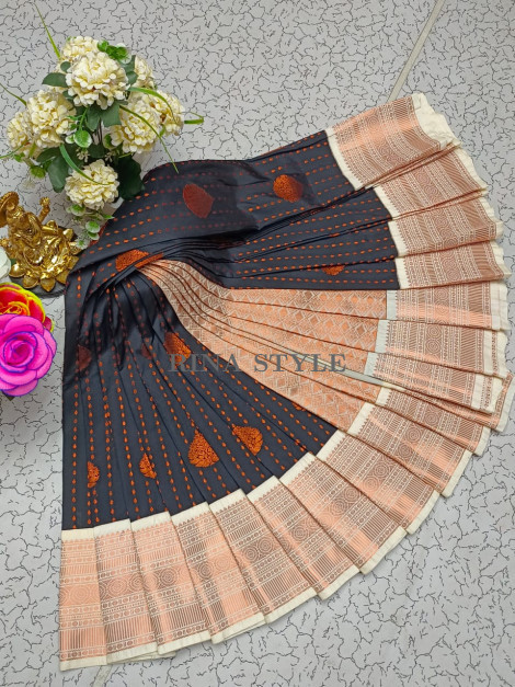 Dharmavaram Style Korvai Silk Wedding Saree with Pink Copper Jari Pallu